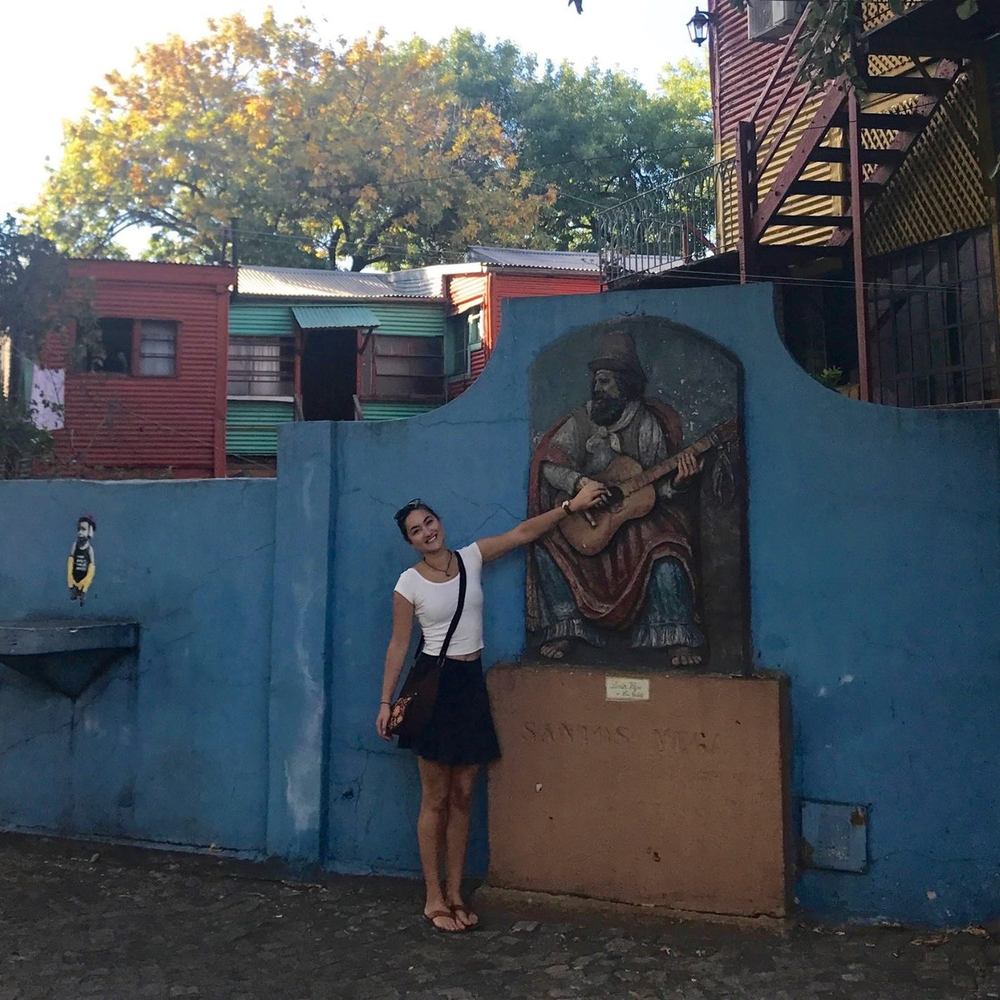 Meet your Posher, Ella